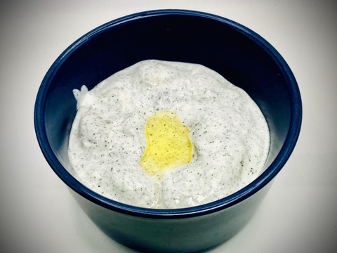 えごま油2本と黒ごまパウダー2袋のセット