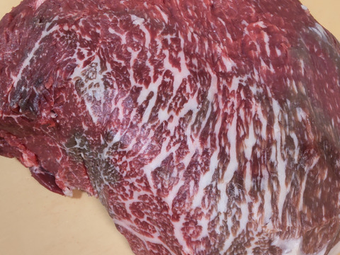 与助の牛　ドライエージング内ももと通常内ももの食べ比べセット（２００ｇ）