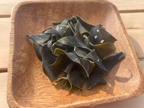 【新物】青森県佐井村産　天然根昆布　徳用300ｇ