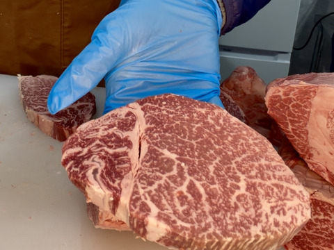 【母の日ギフト】【豊作和牛シャトーブリアンステーキ】約150g(1枚・真空冷凍)黒毛和牛　モネンシンフリー　豊作和牛