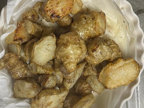 【赤菊芋 4kg】低カロリーで有りながら食べるインシュリン！イヌリン効果も有って腸活にお勧めでも有ります。掘り立てを洗っておとどけです。