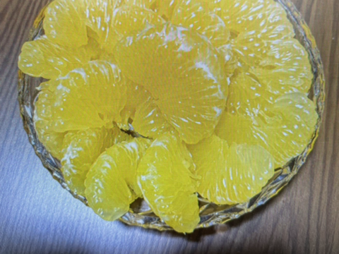 甘夏（糖度11.5当農園測定値）箱込み4500g以上　２L～４Lサイズ（300g〜450g）ワックス不使用　農薬、　　化学肥料不使用