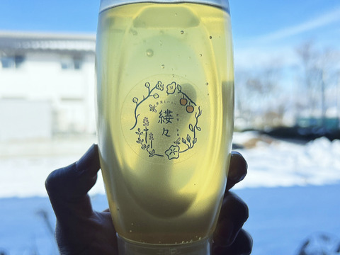 長野県産　非加熱　純アカシアはちみつ　
500g 倒立ボトル入り