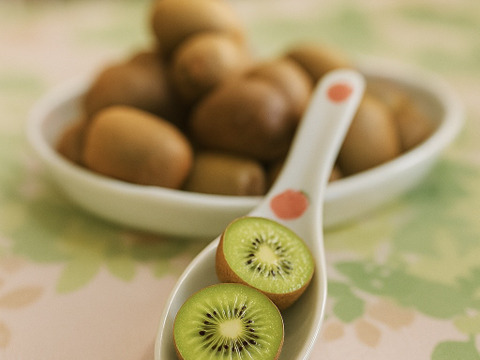 幻の一口キウイ！『さぬきキウイっこ®』訳あり・ご家庭用・5kg（７０～１００個）