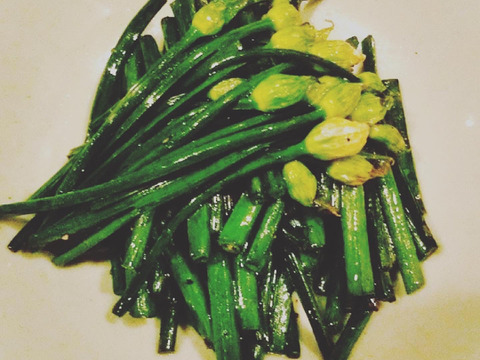 1年間採れたてのニラづくし‼️ニラ好き様のためのニラだけの定期便✨月毎に違ったニラが楽しめます。