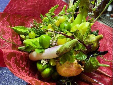 【秋ギフト】野菜ブーケ【カラフルなミニ野菜】ファーマーズヤード【お誕生日】【開店祝い】【周年祝い】【お供え】