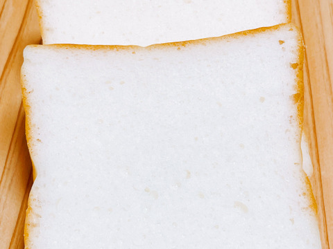 グルテンフリー　自然栽培米のパン・お菓子セット（プレーン・レーズンクルミ食パン　プレーン・ほうじ茶&黒豆マフィン　プレーンクッキー）