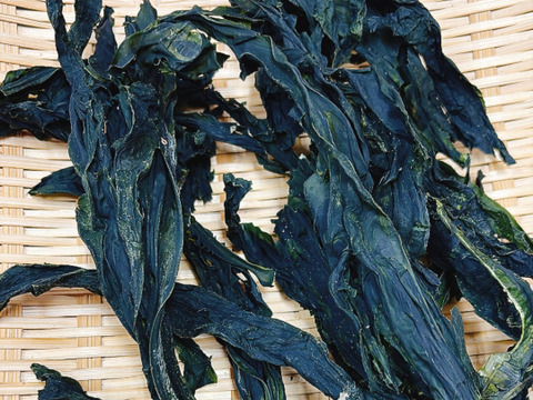 希少な、天草産の美しい干しワカメ ５０ｇ×２パック