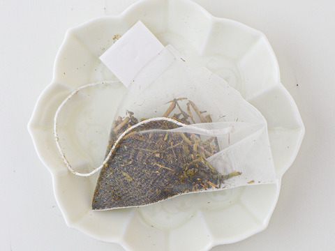 【日本茶アワード入賞】珍しい 深蒸し茶浅煎りほうじ茶　味深いほうじ茶　ティーバッグ　4g×15 　2袋セット