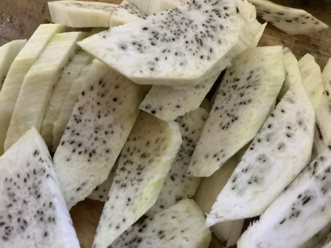 【最終】自然栽培のマコモダケ700g程度（5〜6本）