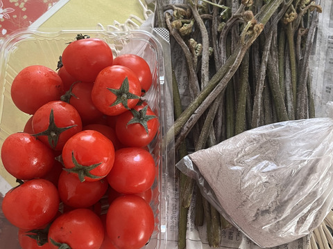 【ミドリンさま専用ページ】完熟ミニトマト １ｋｇ＋極上柑橘温室水晶文旦５ｋｇ