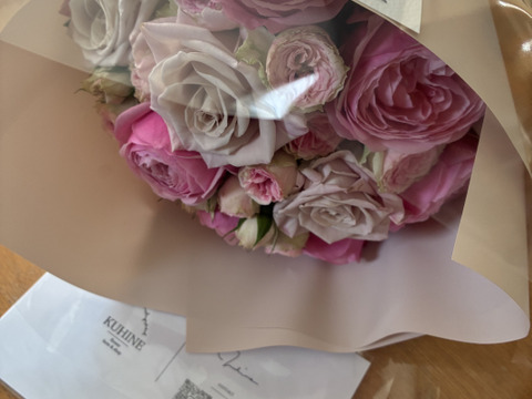 Rose bouquet S ~同系色でまとめたバラの花束~：宮崎県産のバラ｜食べ