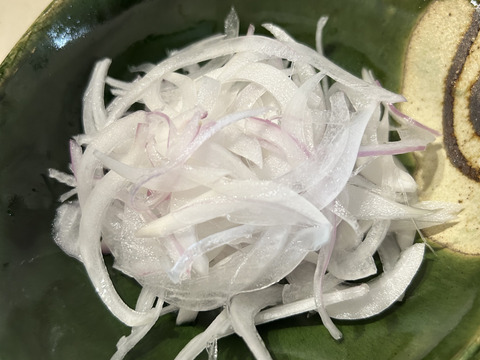 まずはこれから！お試し商品！サラダ用紫玉ねぎ2個と新玉ねぎの詰め合わせで2kg