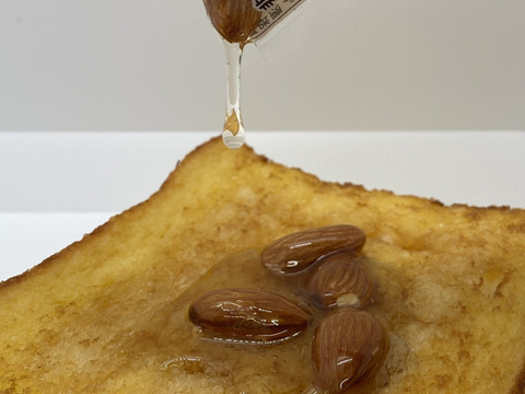 業界初⁉️
アーモンド入りポーションタイプハチミツ