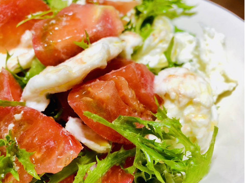 【３kg】『まいにち食べたい！』お弁当・朝食・料理の3役で使えるフルーツミニトマト  弾ける甘さの家庭用たっぷり箱シェアに最適！