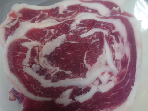 エゾシカバラ肉ロール（トラディショナル）3mmスライス　500g /1p
注文頂いてからスライス加工！！
（スライスの場所、個体によって写真と違う場合があります）