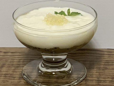 今話題のフィンガーライム　高品質！種無し・種極小・種少なめ　品種お任せ200g (時期により果肉の色が偏る場合がございます。)