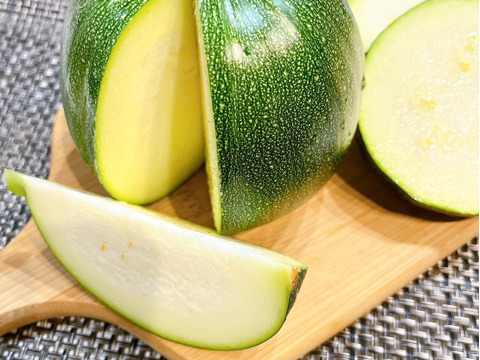 【かわいくて美味しい】京都産　丸ズッキーニ　1kgセット（緑・黄4〜6個）