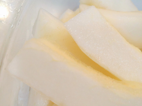 マクワウリ（１個）  どこか懐かしい味♪ ほんのり甘いマクワウリ☆チルド便