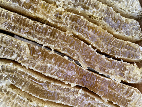 幻の日本ミツバチ、日本蜜蜂の生はちみつ ５００g   ‼️