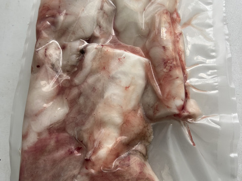 秋田県産　剥きアンコウ＋あん肝BOX ［剥きアンコウ急速冷凍］‼️カット済み