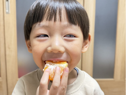 和歌山県産　完熟ゆら早生　(10kg)