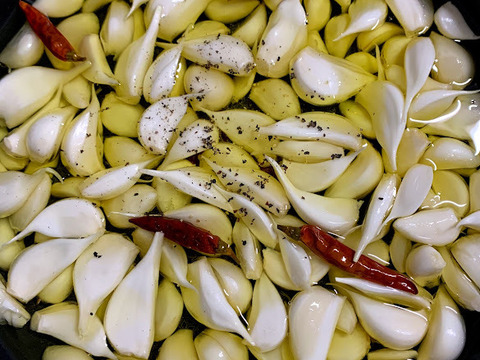 ＜農薬・化学肥料不使用＞新にんにく採れたてを発送コンフィご一緒に作りませんか（レシピ付き）！１K