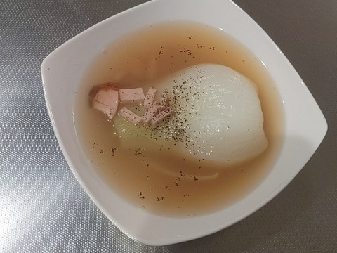 大好評，地層が違う淡路島、むき玉ねぎ七宝早生(風袋込み３キロ)