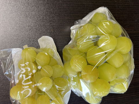 マスカサーティーン☆☆☆シャインマスカットよりさっぱり美味しい！お試しください(約1kg・2~3房)
