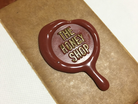 【福袋】【冬ギフト】
通常【the gift】として販売していない
一番人気の日本蜜蜂の発酵蜜
天然日本蜜蜂の発酵蜜　100g ×2本set
贈答用・化粧箱入り・熨斗対応可
満足度⭐️⭐️⭐️⭐️⭐️