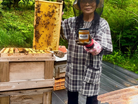 《非加熱・無添加・天然100%》香川県三豊市のみかん畑で取れた初夏の生ハチミツ