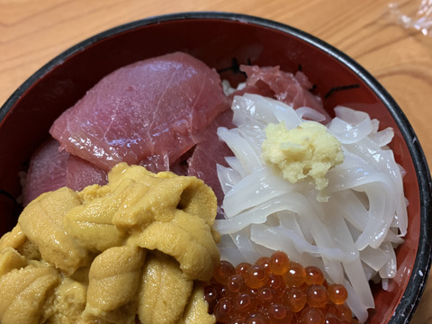 北海道積丹でNo.1番評価‼️最高級美国沖産塩水カップ生ウニ