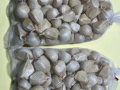 北海道の大地で生産されたにんにくの王様『白玉王鱗片』 2,000g