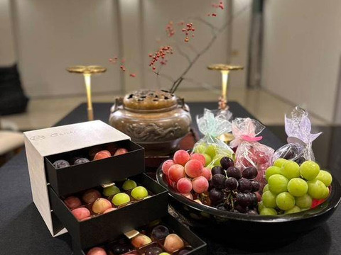 【海外セレブさえも御用達】贈り物に選べば一目置かれる間違いなし！1年で今しか味わえない限定BOX💎敬老の日ギフトに最適！大切な人に贈る古来からの最高の縁起物『ヴェルドノワールBOX』【9月予約】