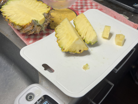 【希少】樹上完熟ボゴール(スナックパイン)2〜3玉🍍(2kg〜)