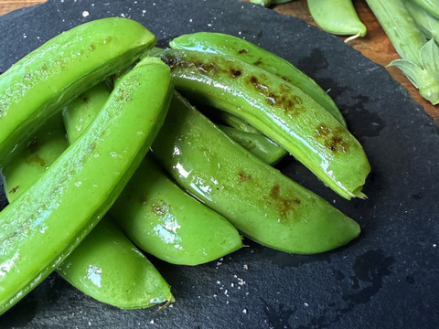 潮風 × 火山灰土が育てた甘くて美味しい！島のスナップエンドウ　400g（80g×５p）