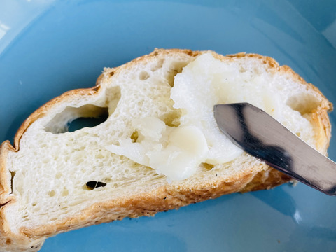 【200円引き‼️買うなら今✨】青森にんにく大玉1キロ🧄（さらに、青森りんごジュース1本おまけ🍎）