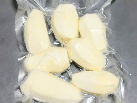 もっちりトロリ皮むき里芋200ｇ×4P