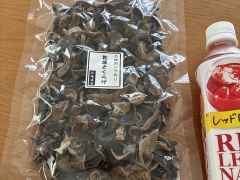 北海道産 天然 たらの木 乾燥 １，５キロ 北海道産 天然 たらの木 乾燥 1，5キロの通販 by atomic shop