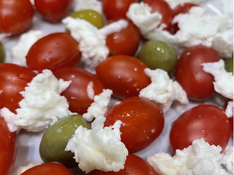 （期間限定１．５kg）『これがトマト？！』ごほうびのフルーツミニトマト はじけるジューシーな味わい！