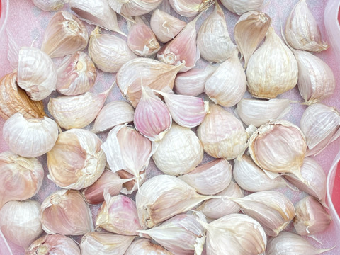 風味抜群！ぎゅっと詰まった乾燥ニンニク　ばら　500グラム