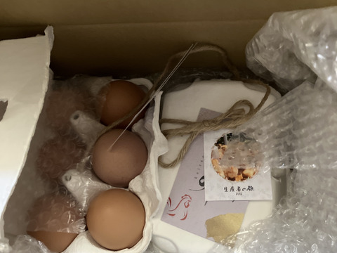 トウモロコシ不使用・こだわりの発酵飼料を食べた『あずさ』の平飼い卵6個入りパック×2個（12個）