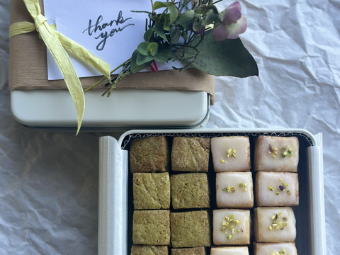 ミニブーケ付き【母の日ギフト】佐賀の恵をひとくちで。レモン香る2種のひとくちスコーン缶