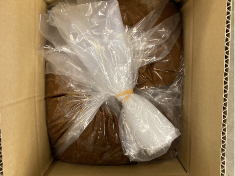 とってもお得な【業務用10㎏箱】高田農園産の『自家製コシヒカリ糀』で作った『なま味噌』(10kg)