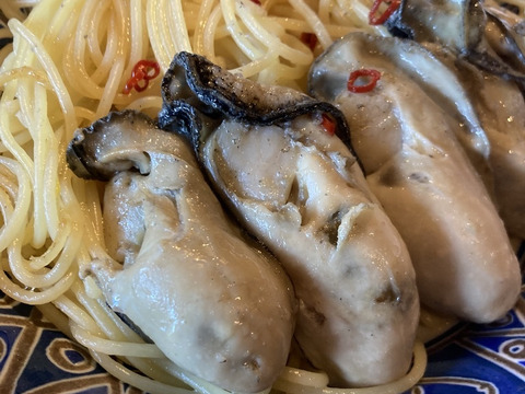 大振りの身が詰まったThe Oyster！【三陸ジオイスター】20個入り