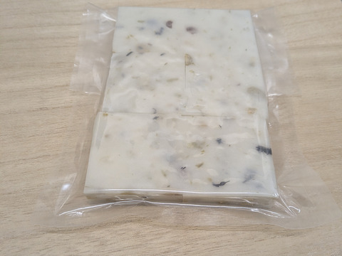 豆（黒豆と青豆）餅　600ｇ