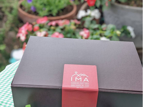 ジャムとの相性◎牛と山羊のさわやかチーズとお菓子のおやつセット⑤【熨斗対応可】