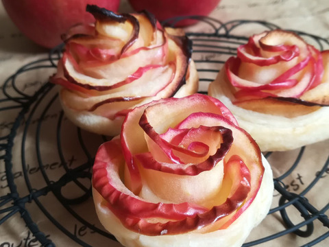 【春ギフト・1kg】ピンクレディー®｜ありがとうを贈る小さなりんご箱｜メッセージカード付