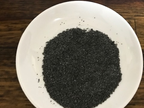 黒ごまパウダー　【栄養タップリ、自然栽培黒ごまのおからを粉末にしました】