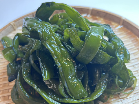 【食卓に一品！】ぷりっぷり！日本海産 天然塩蔵茎わかめ（200g×5入り）